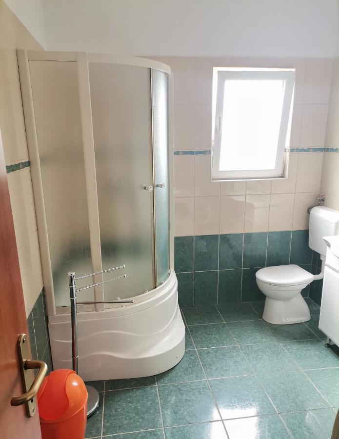 Franko Apartment Grebastica Bagian luar foto